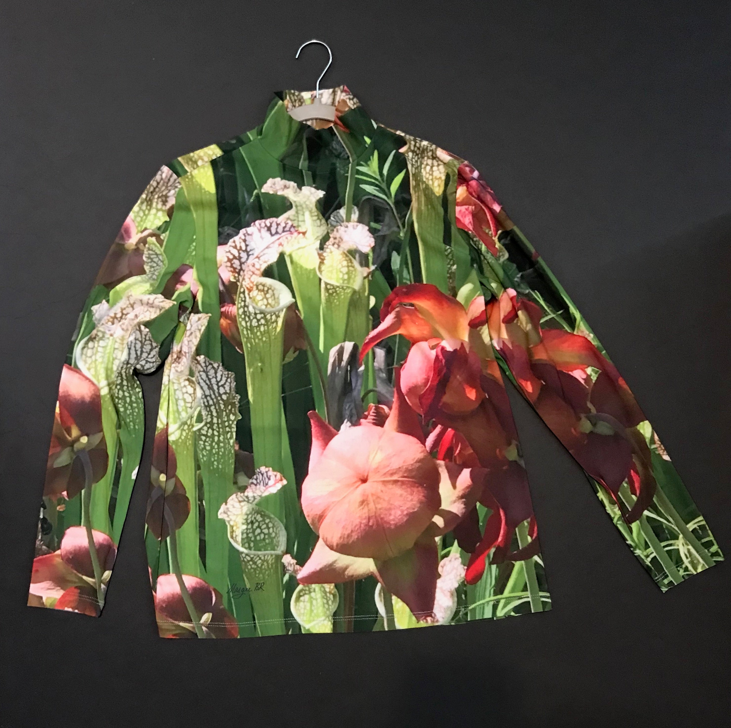 Turtle-Neck top,"Pitcher Plants 3"(Large)