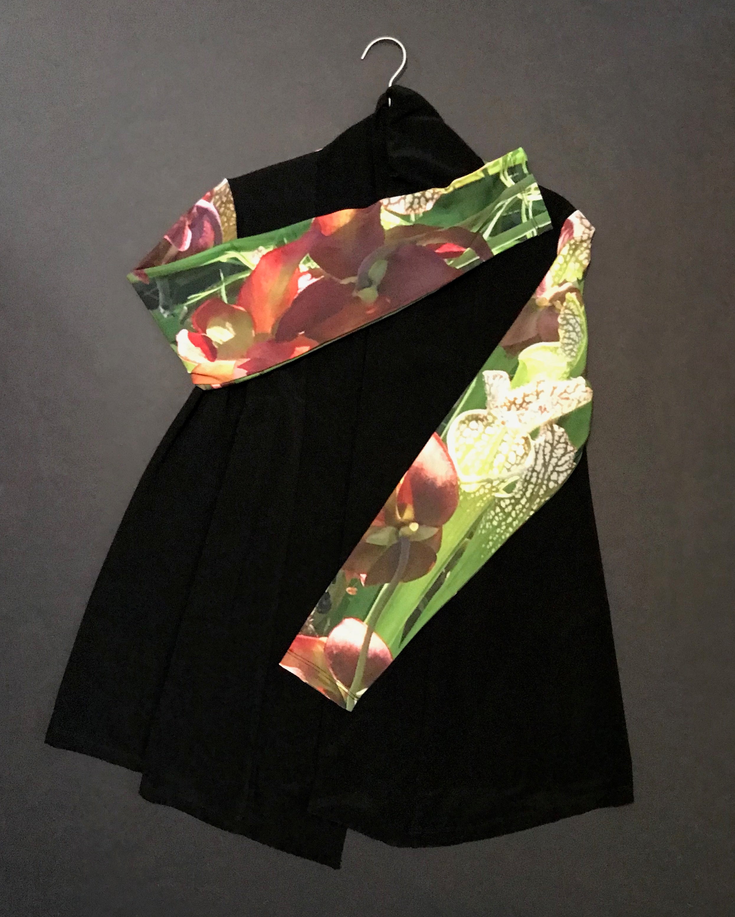 Tunic,"Pitcher Plants 3"(Large, 1x, 2x)