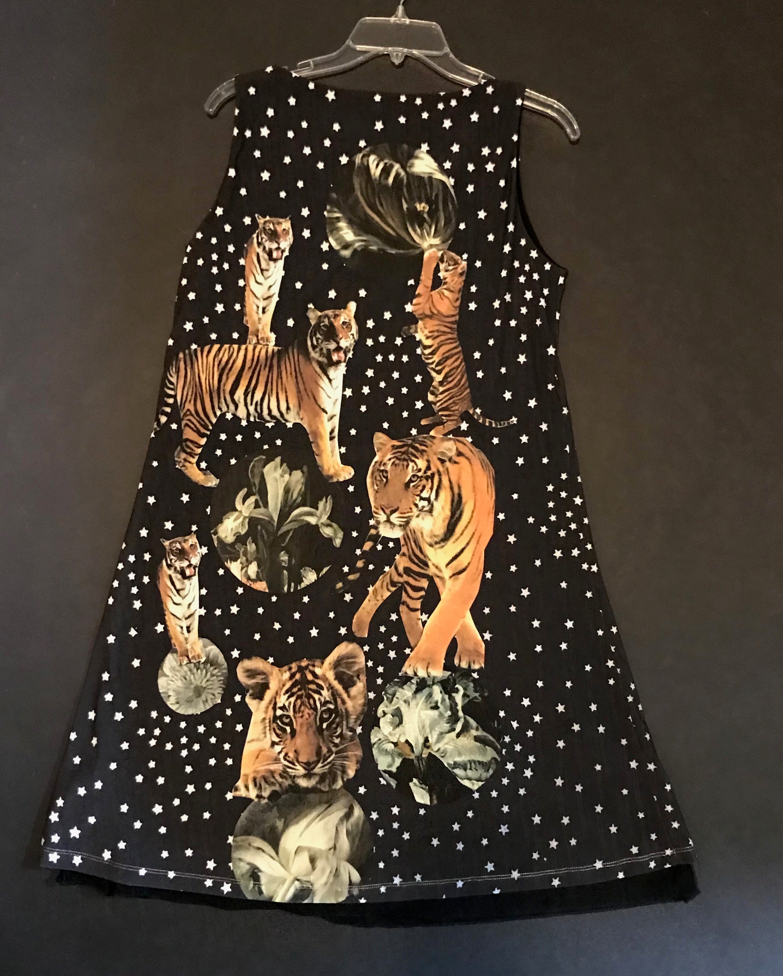 Reversible Dress, "Tigers Among the Stars"(Large, ExLarge)