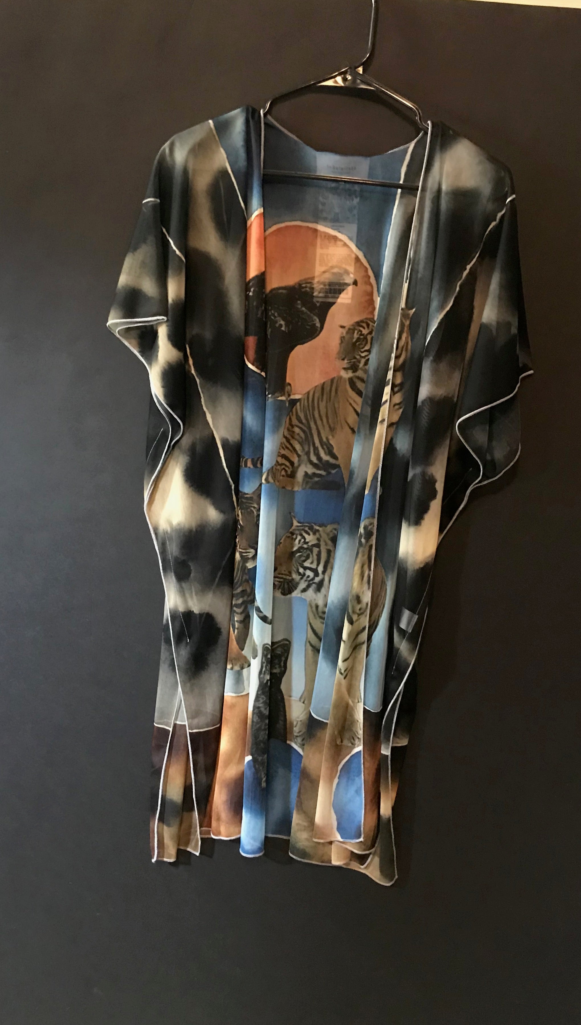 Kimono Wrap,"The Kitten's Dream"