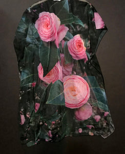 Kimono Wrap,"Camellias